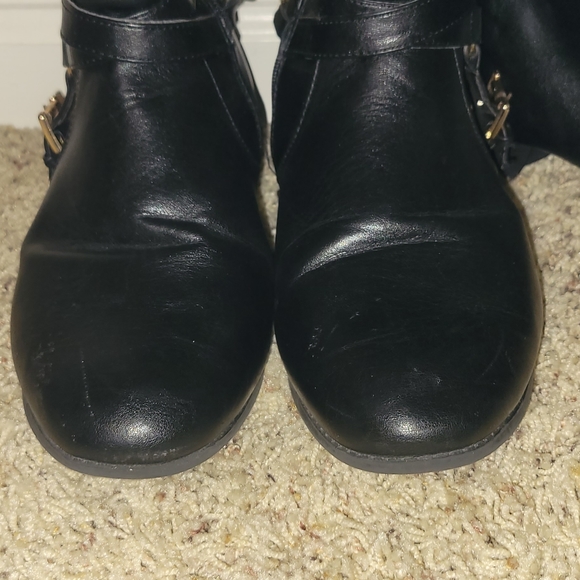 Torrid Black Boot w/ God Chain. - Picture 8 of 9